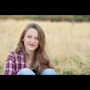 Meet your Posher, Madelyn